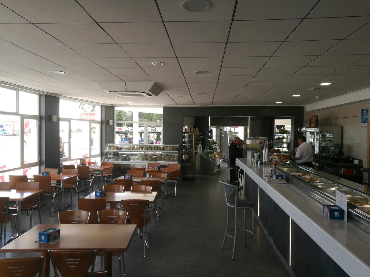 Hostal Los Gabrieles アルバセテ エクステリア 写真